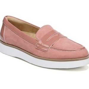 Naturalizer Zoren Penny Loafer (Pink Peony)